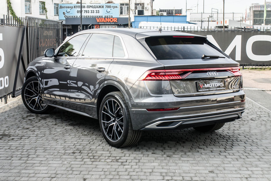 Продам Audi Q8 50TDI S-Line 2019 года в Киеве