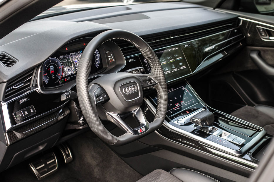 Продам Audi Q8 50TDI S-Line 2019 года в Киеве