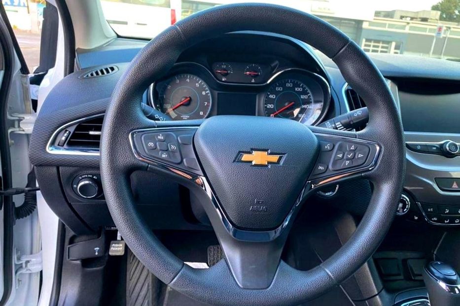 Продам Chevrolet Cruze 2017 года в Днепре