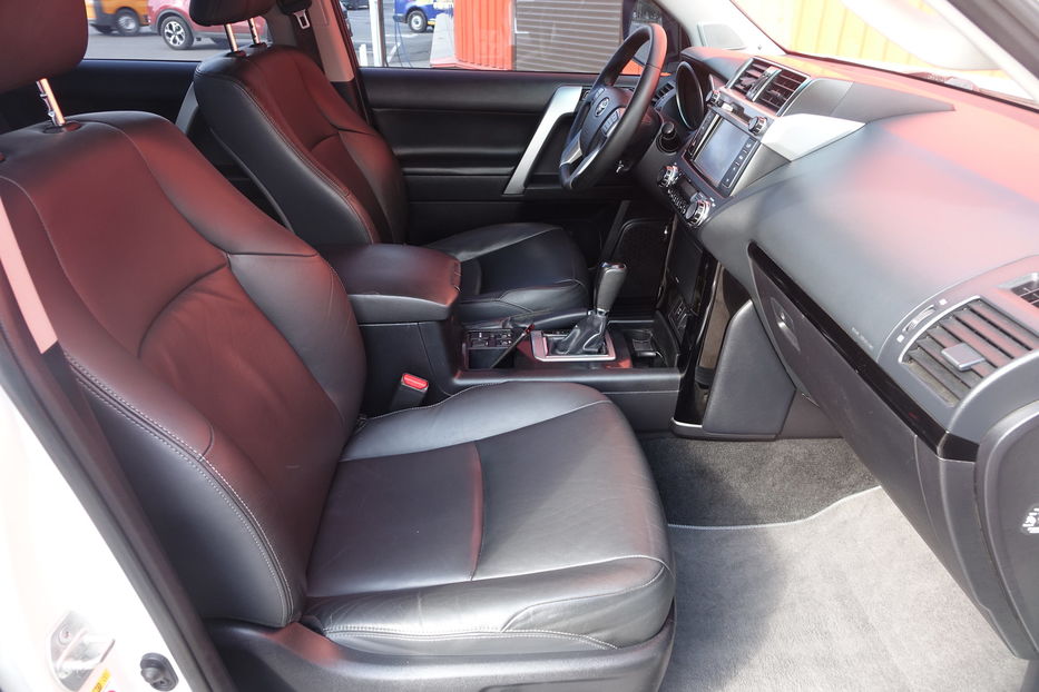 Продам Toyota Land Cruiser Prado lux 2015 года в Одессе