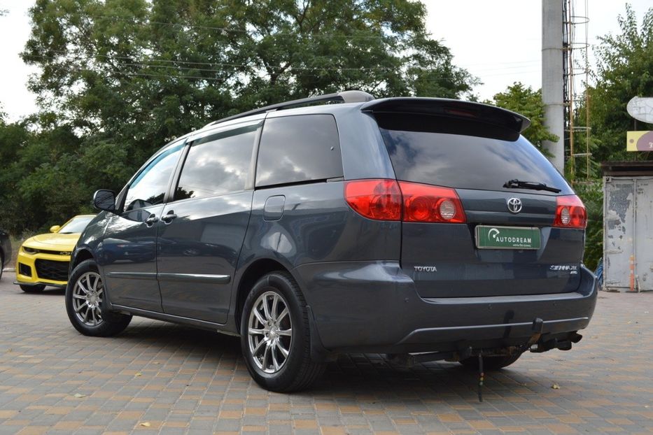 Продам Toyota Sienna XLE AWD 2007 года в Одессе