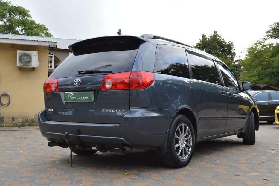 Продам Toyota Sienna XLE AWD 2007 года в Одессе