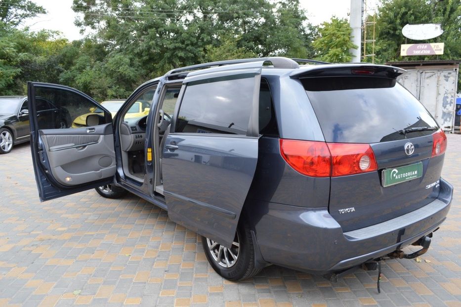 Продам Toyota Sienna XLE AWD 2007 года в Одессе