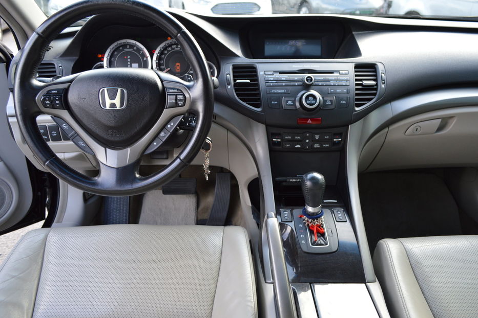 Продам Honda Accord 2008 года в Одессе