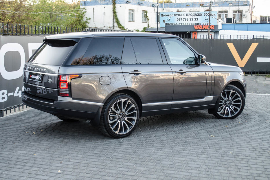 Продам Land Rover Range Rover Vouge 3.0D 2016 года в Киеве