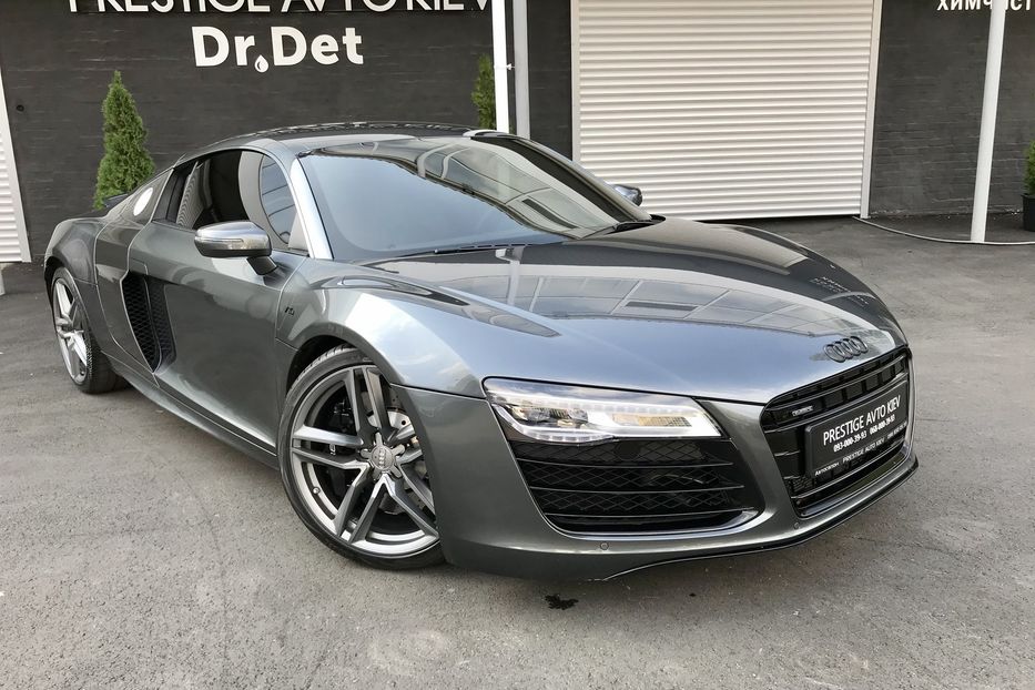 Продам Audi R8 V10 2013 года в Киеве