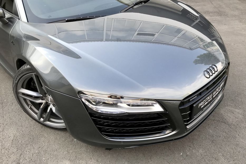 Продам Audi R8 V10 2013 года в Киеве