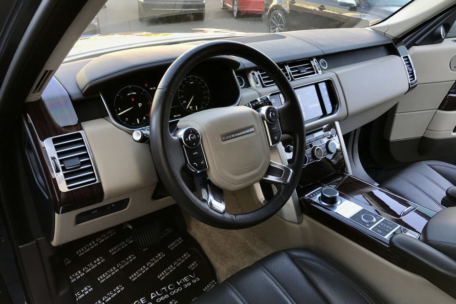 Продам Land Rover Range Rover VOGUE 2013 года в Киеве