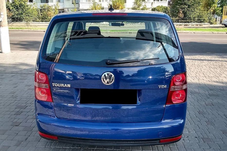 Продам Volkswagen Touran 2010 года в Николаеве