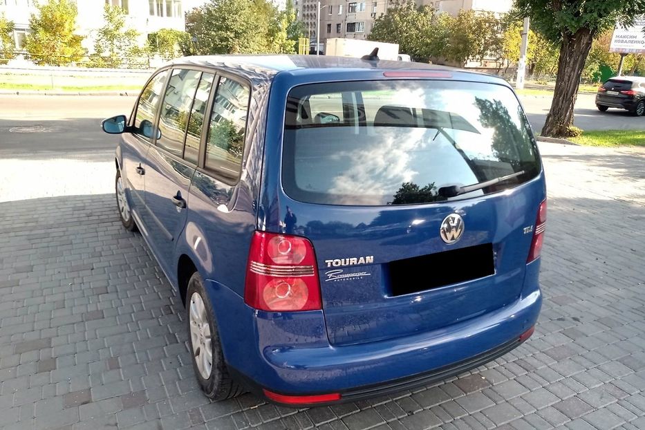 Продам Volkswagen Touran 2010 года в Николаеве