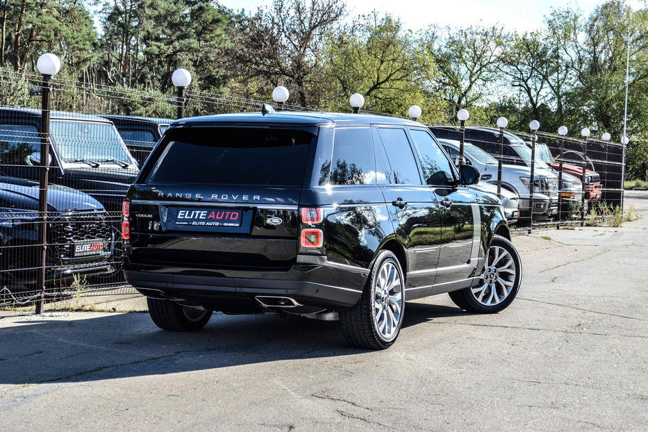 Продам Land Rover Range Rover Diesel 2018 года в Киеве