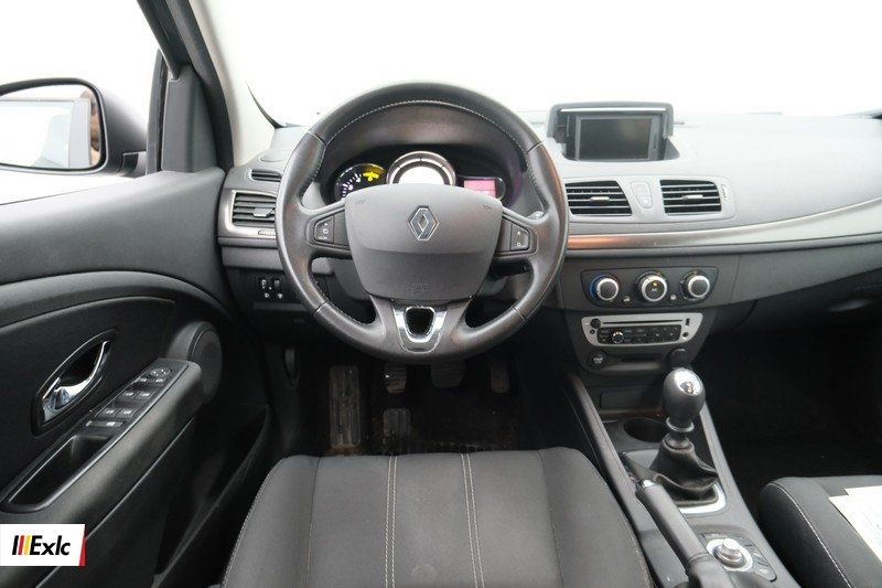 Продам Renault Megane 1.5 110 Navi НЕ ФАРБОВАНА 2015 года в Львове