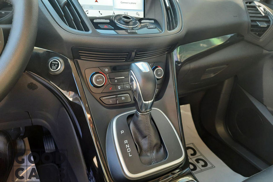 Продам Ford C-Max Hybrid/Plug-in 2018 года в Одессе