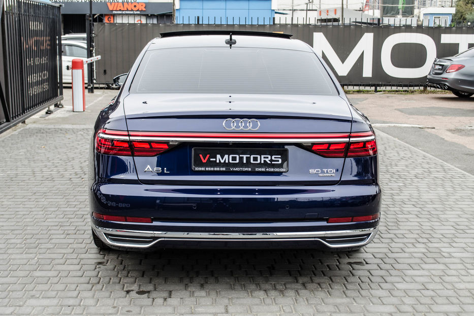 Продам Audi A8 50TDI QUATTRO 2018 года в Киеве