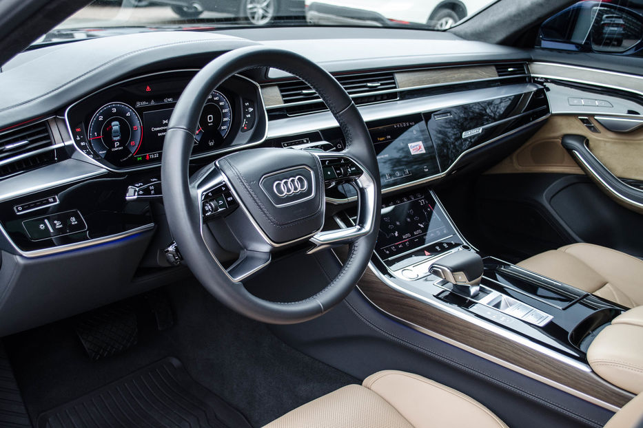 Продам Audi A8 50TDI QUATTRO 2018 года в Киеве