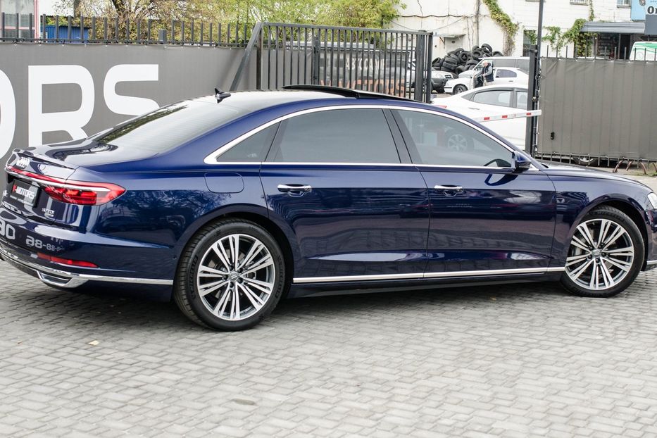 Продам Audi A8 50TDI QUATTRO 2018 года в Киеве