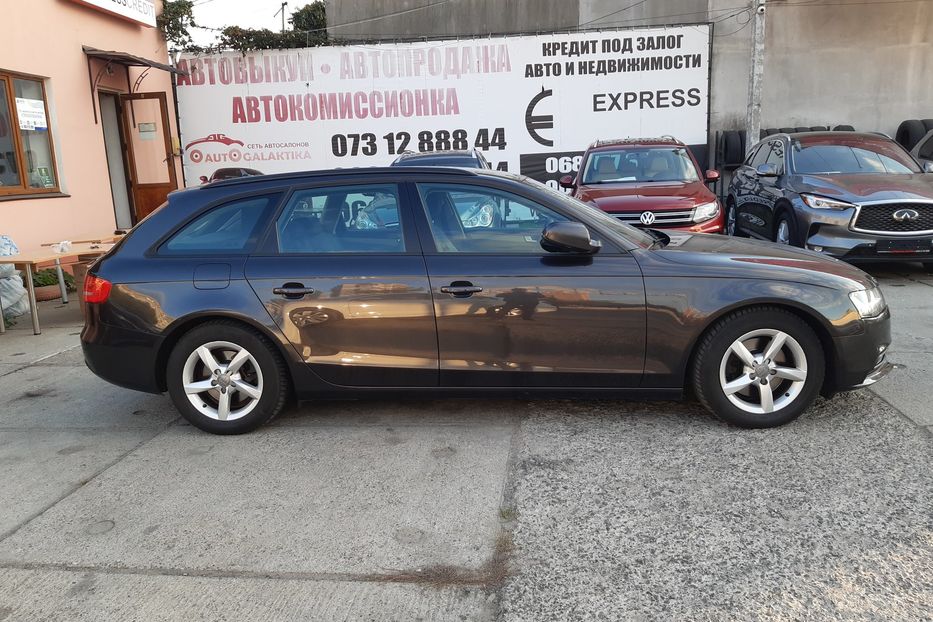 Продам Audi A4 2014 года в Одессе