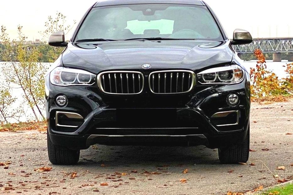 Продам BMW X6 2019 года в Днепре