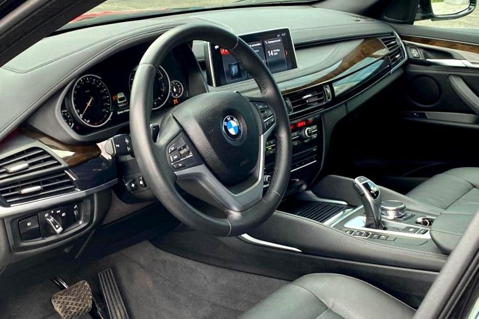 Продам BMW X6 2019 года в Днепре