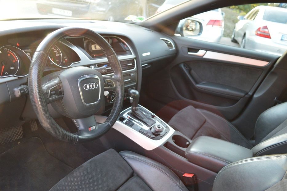 Продам Audi A5 Quattro 2011 года в Одессе