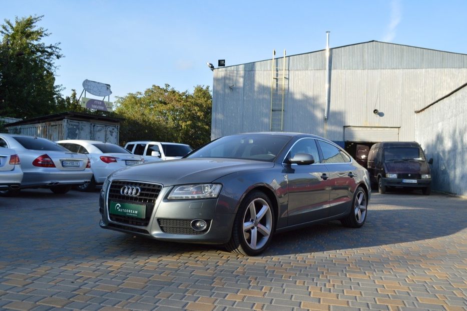 Продам Audi A5 Quattro 2011 года в Одессе