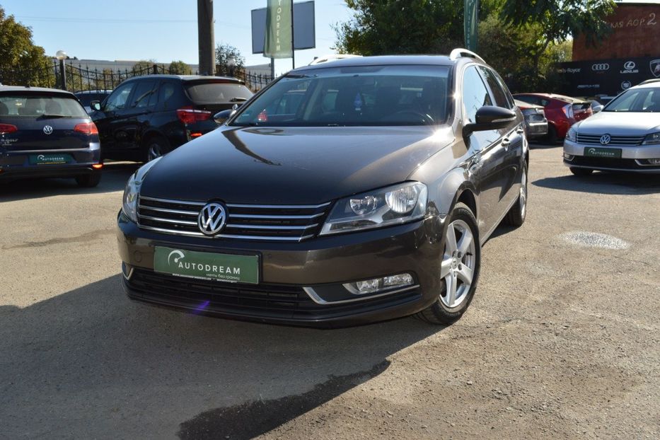 Продам Volkswagen Passat B7 TDI Bluemotion 2014 года в Одессе