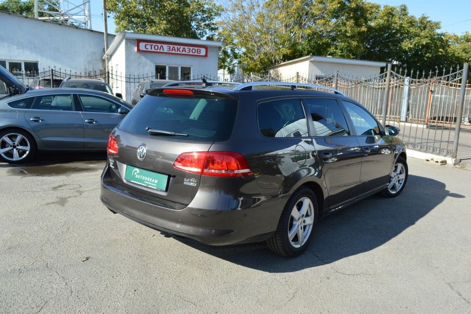 Продам Volkswagen Passat B7 TDI Bluemotion 2014 года в Одессе
