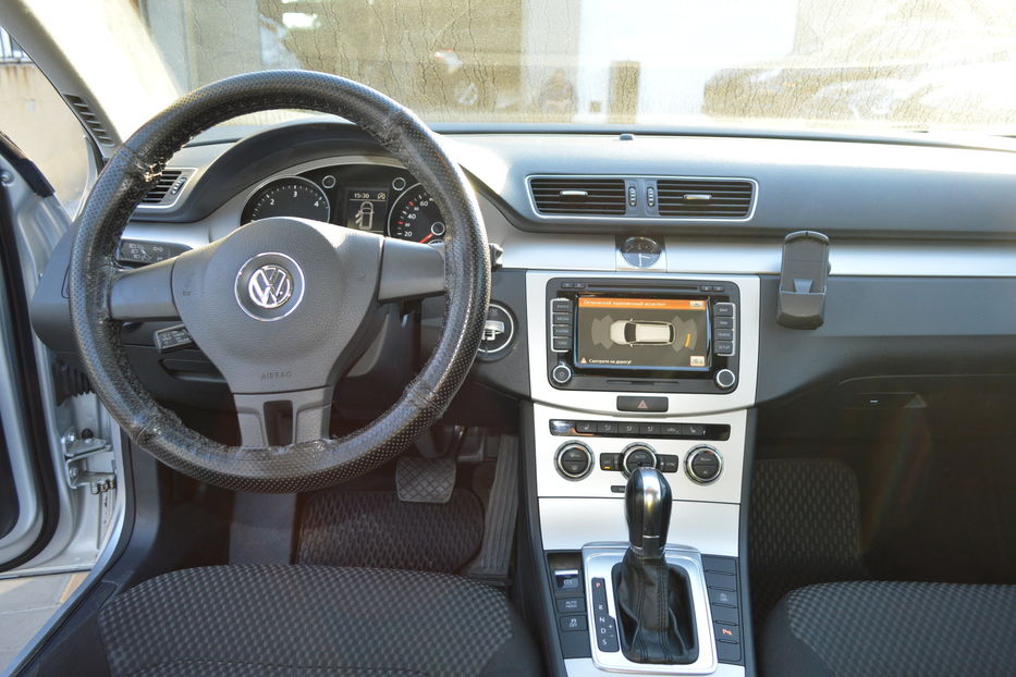 Продам Volkswagen Passat B7 2012 года в Одессе