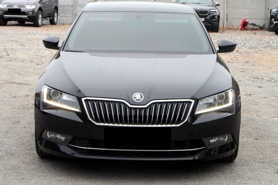 Продам Skoda Superb Laurin&Klement 4х4 2016 года в Днепре