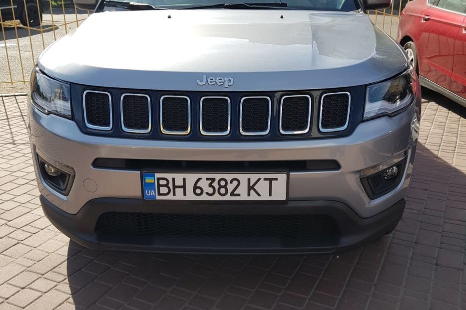 Продам Jeep Compass Latitude 2018 года в Одессе