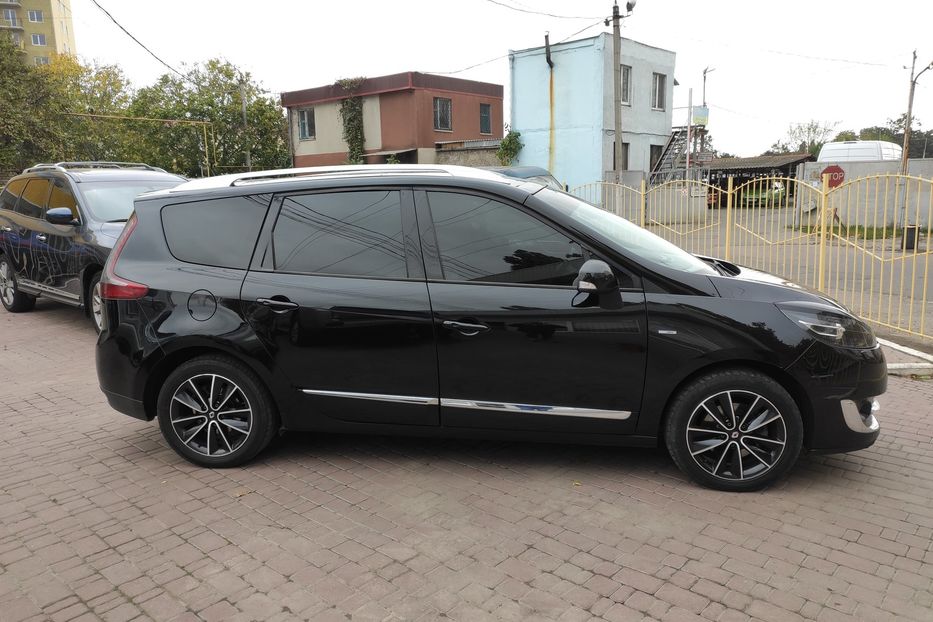 Продам Renault Grand Scenic BOSE 2013 года в Одессе