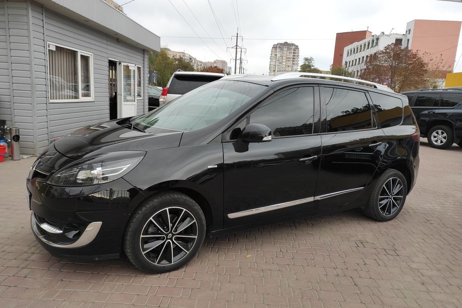 Продам Renault Grand Scenic BOSE 2013 года в Одессе