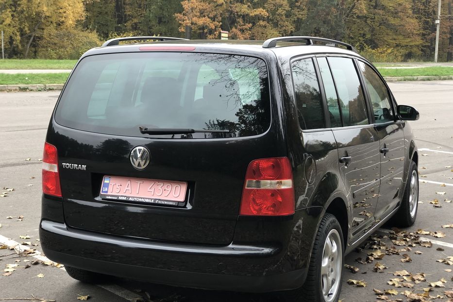 Продам Volkswagen Touran 1.6 MPI 7 мест 2006 года в Житомире