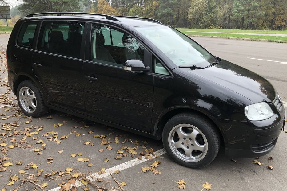 Продам Volkswagen Touran 1.6 MPI 7 мест 2006 года в Житомире