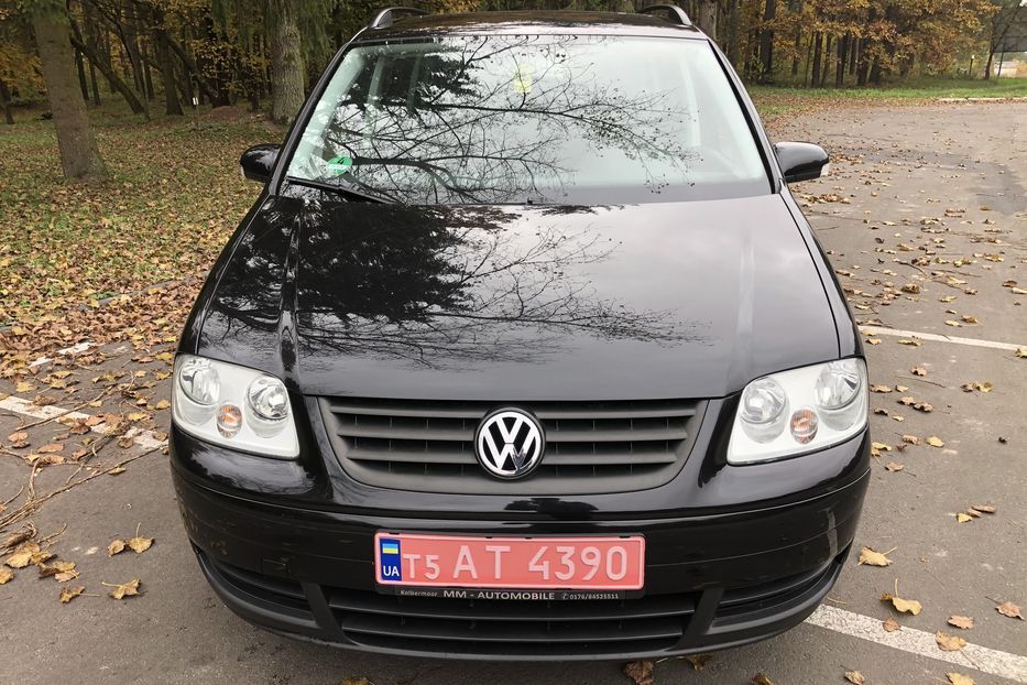 Продам Volkswagen Touran 1.6 MPI 7 мест 2006 года в Житомире