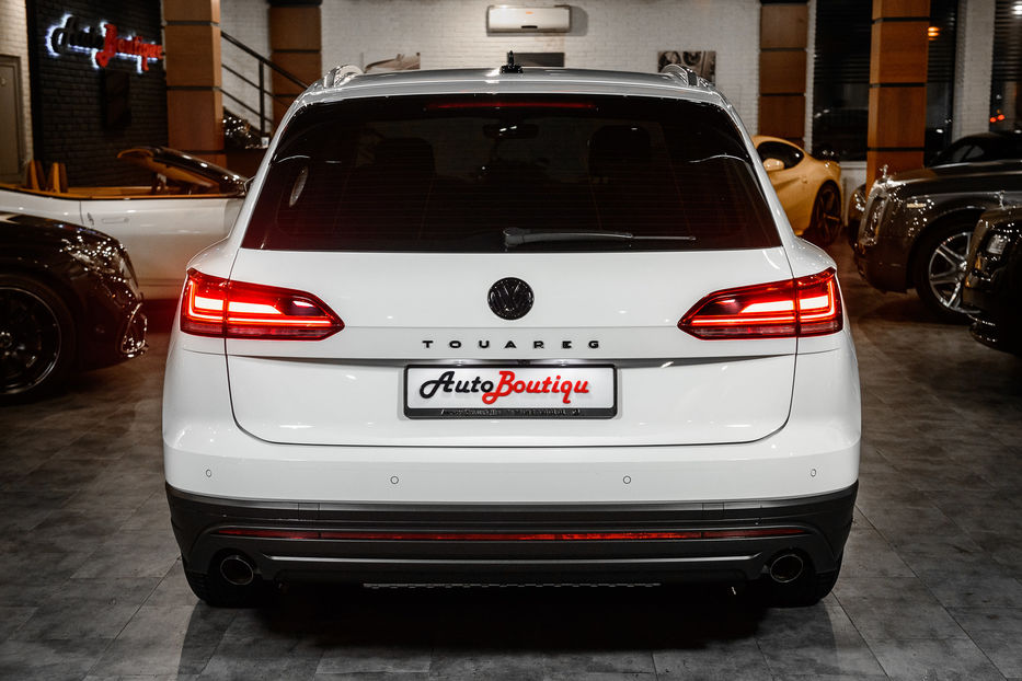 Продам Volkswagen Touareg 2019 года в Одессе