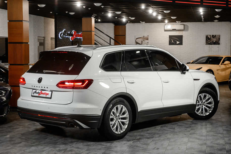 Продам Volkswagen Touareg 2019 года в Одессе