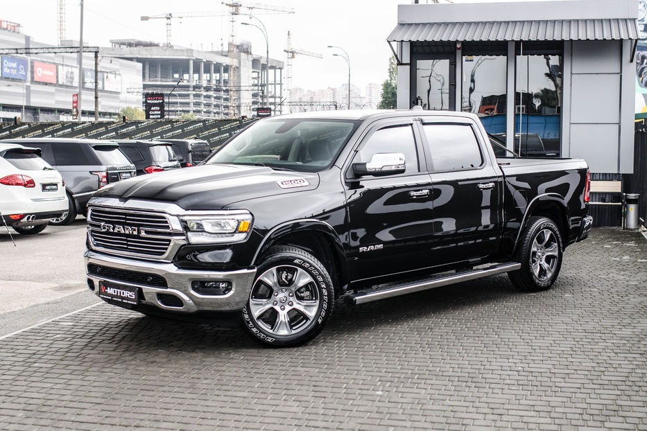 Продам Dodge RAM LARAMIE 5,7L 2019 года в Киеве