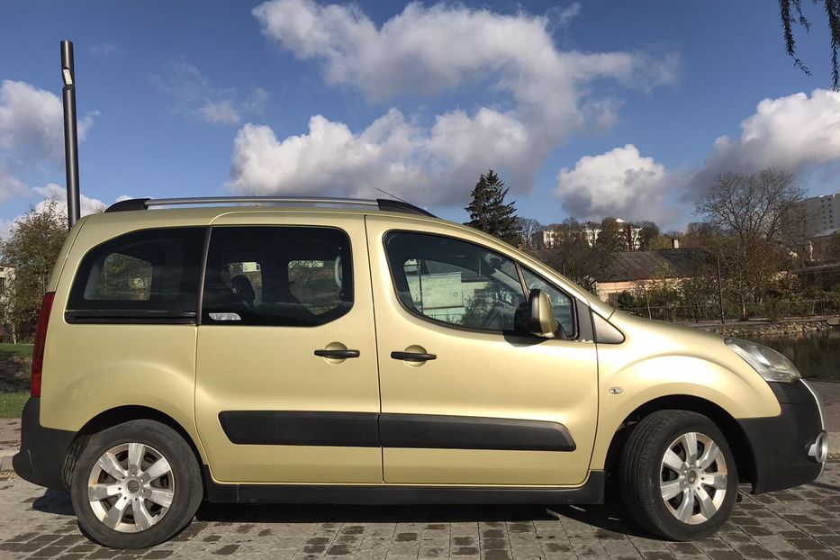 Продам Citroen Berlingo пасс. 1.6 hdi MULTISPACE XTR 2008 года в Львове