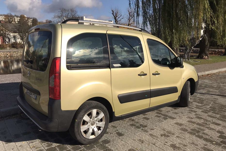 Продам Citroen Berlingo пасс. 1.6 hdi MULTISPACE XTR 2008 года в Львове