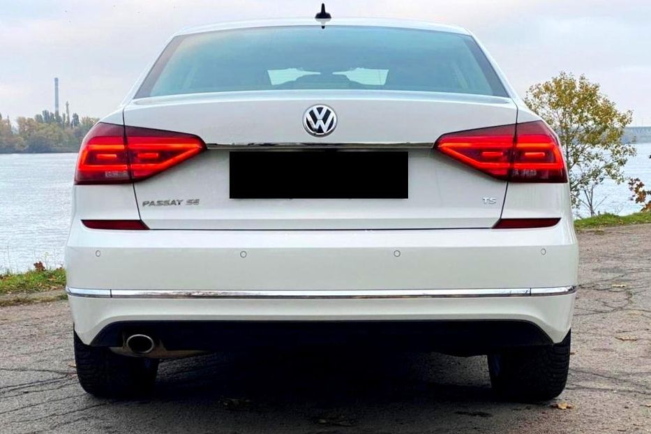 Продам Volkswagen Passat B8 2018 года в Днепре