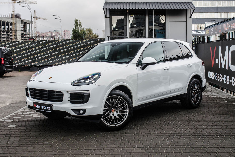 Продам Porsche Cayenne 3.0d Platinum Edition 2016 года в Киеве