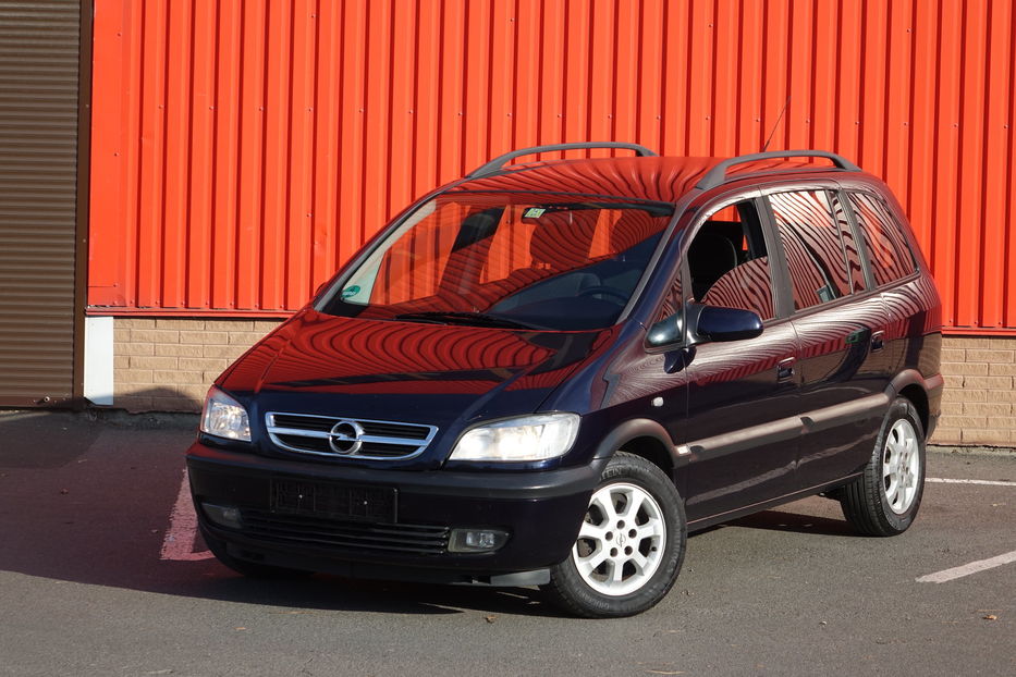 Продам Opel Zafira 7 mest  2004 года в Одессе