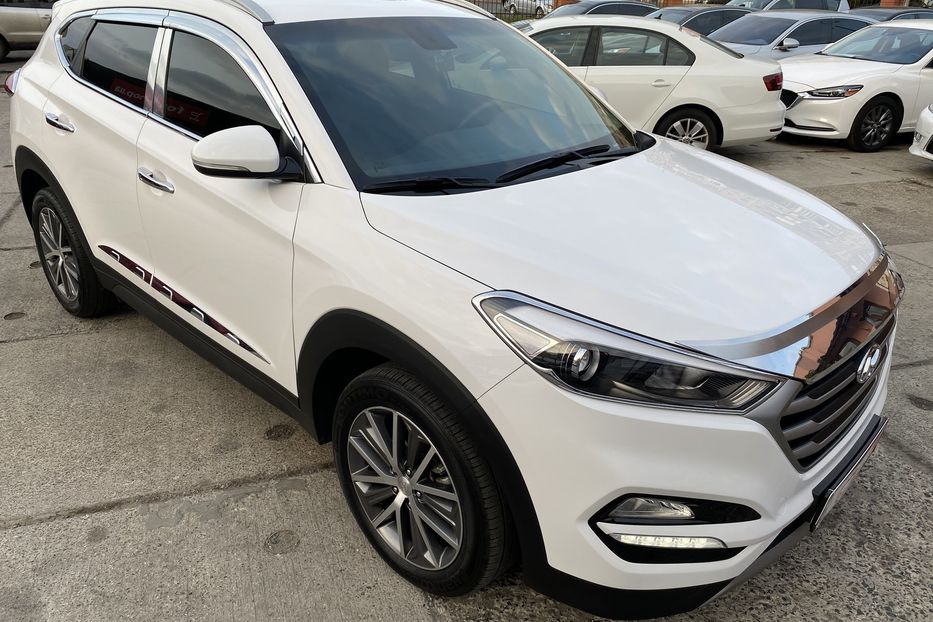 Продам Hyundai Tucson 2.0 е VGT 2016 года в Одессе