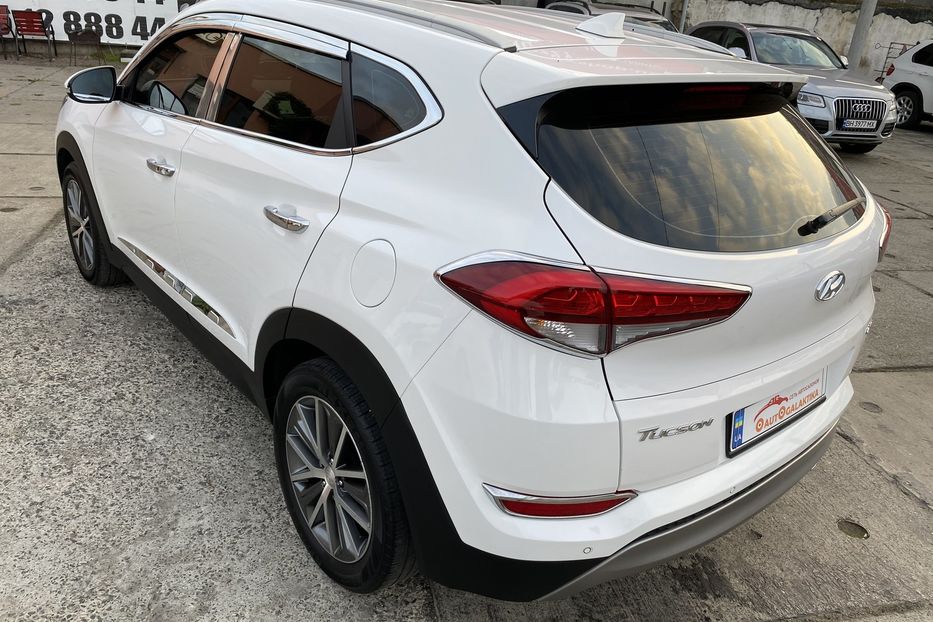 Продам Hyundai Tucson 2.0 е VGT 2016 года в Одессе