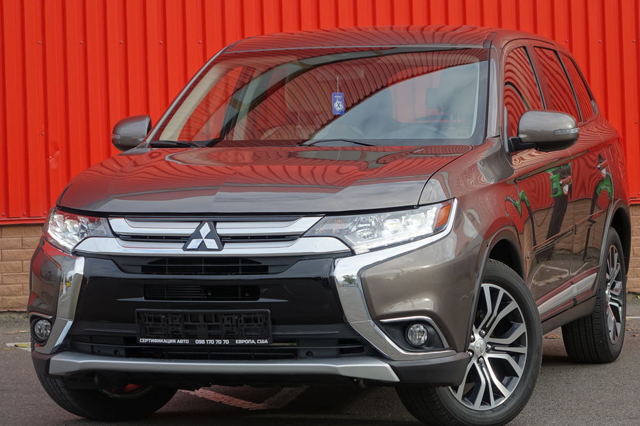 Продам Mitsubishi Outlander 2019 AWD 2019 года в Одессе