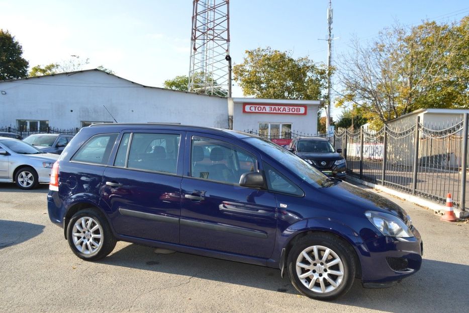 Продам Opel Zafira 2011 года в Одессе