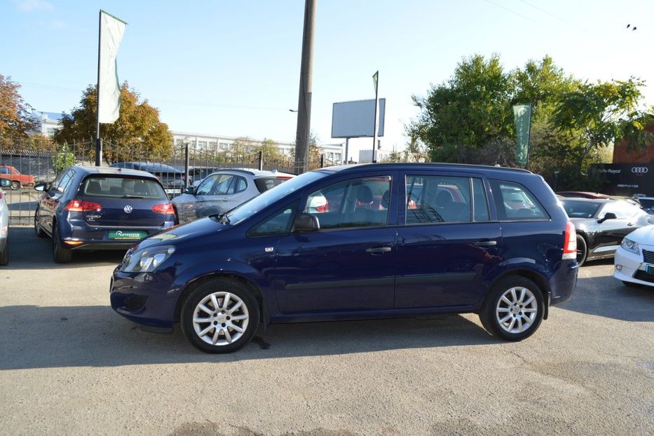 Продам Opel Zafira 2011 года в Одессе