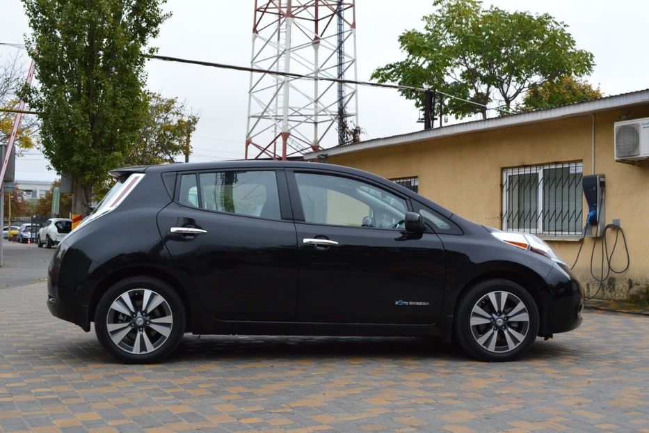 Продам Nissan Leaf 2014 года в Одессе