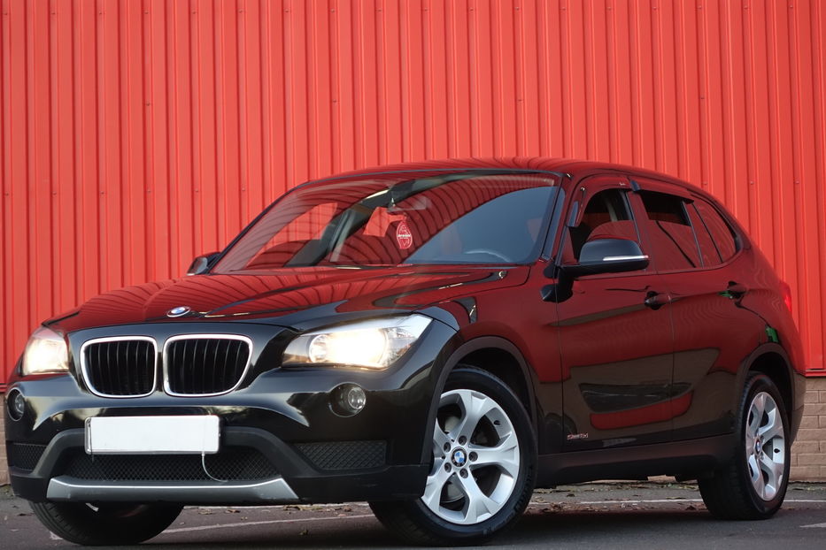 Продам BMW X1 S-DRIVE 2014 года в Одессе